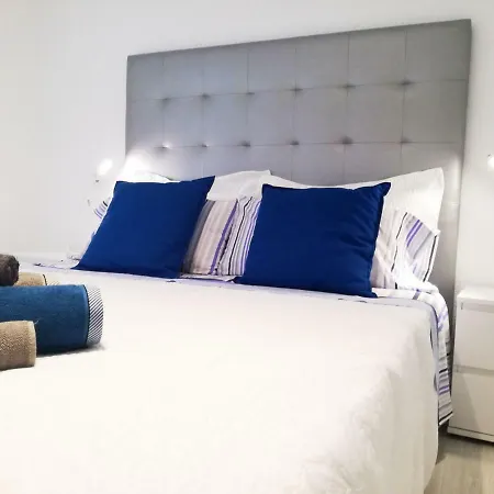 Robert Ocean View Apartment *